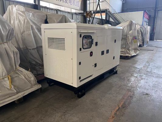 Perkins 50KW Dieselgenerator Set für große Sicherungsleistung Automatisches Steuerungssystem Stummlautsprecher 50HZ